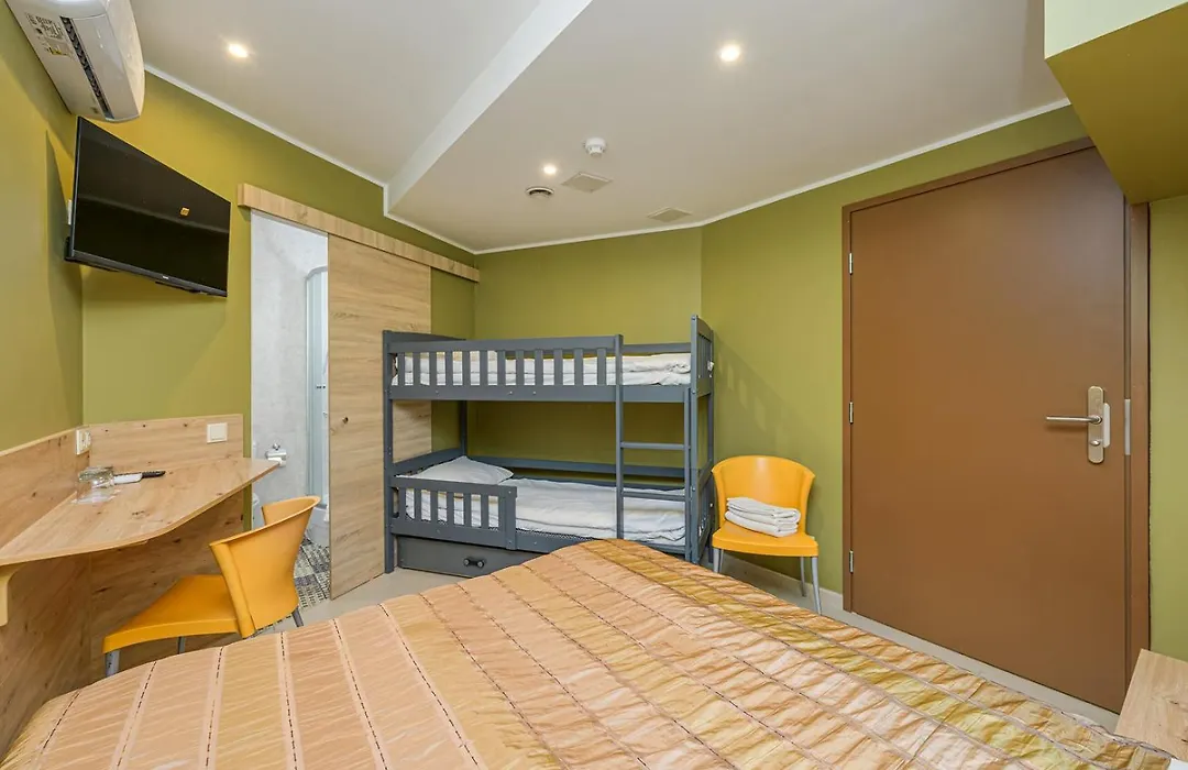 Hotel Rocca Al Mare-1