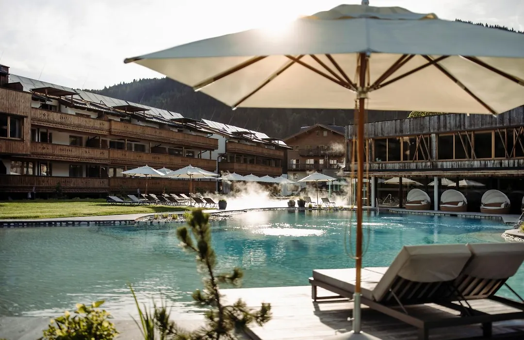 Central - Holiday Resort Flachau-1