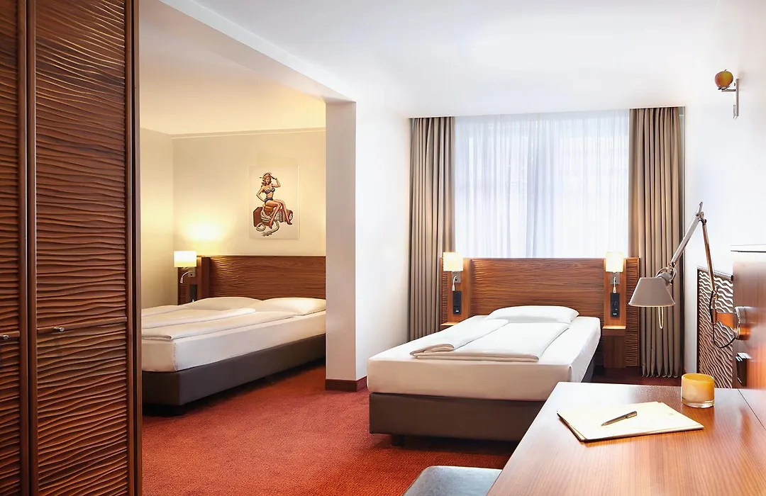 Hotel Hafen Hamburg-1