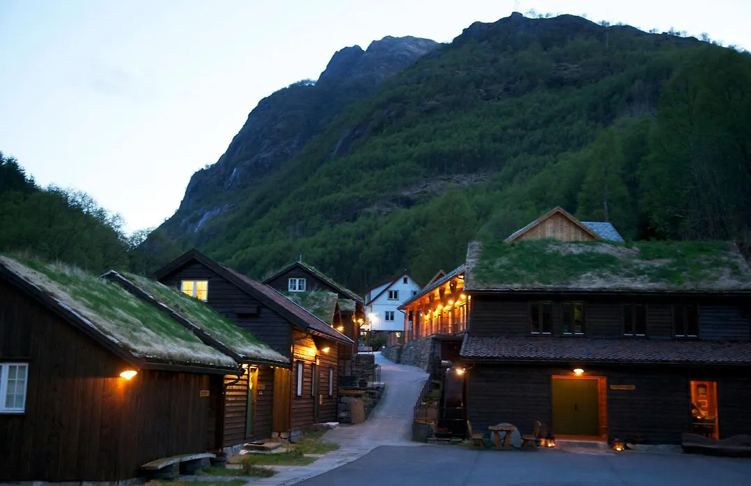 Byrkjedalstunet Hotell-1