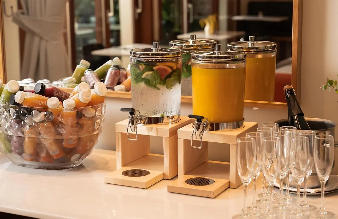 Hotel Regina Barcelona-1