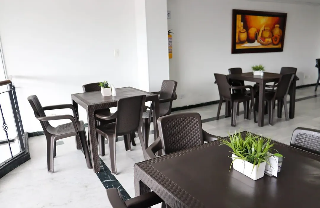 Hotel Elegant Suite-1
