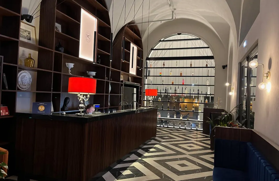 Hotel Monte Cenci-1