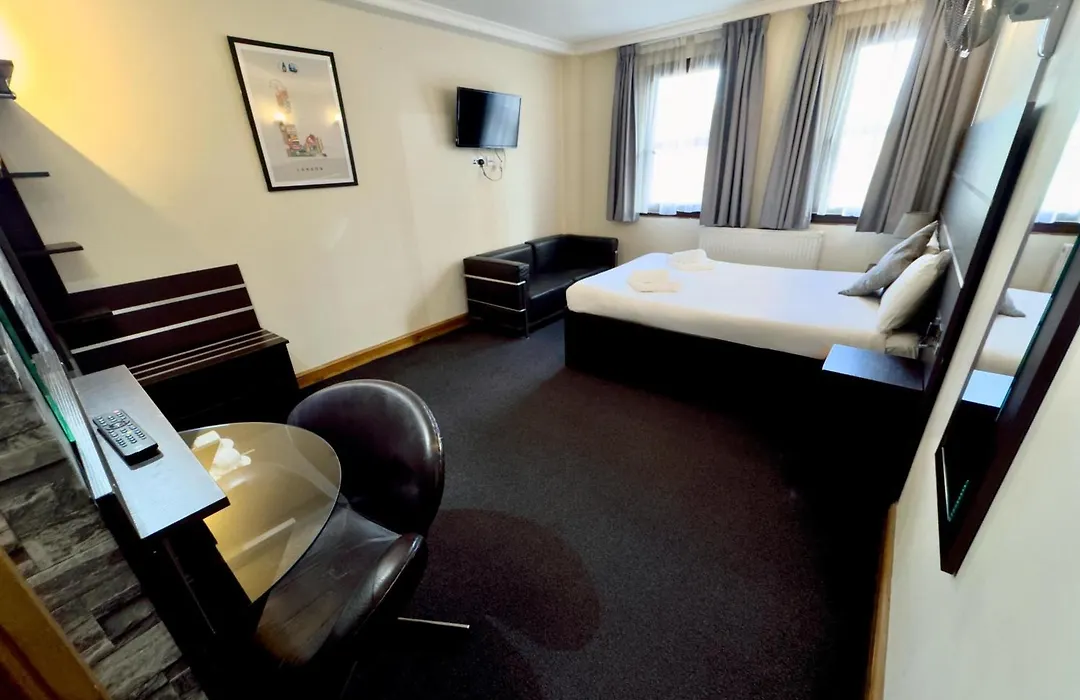 Epsilon Hotel-1