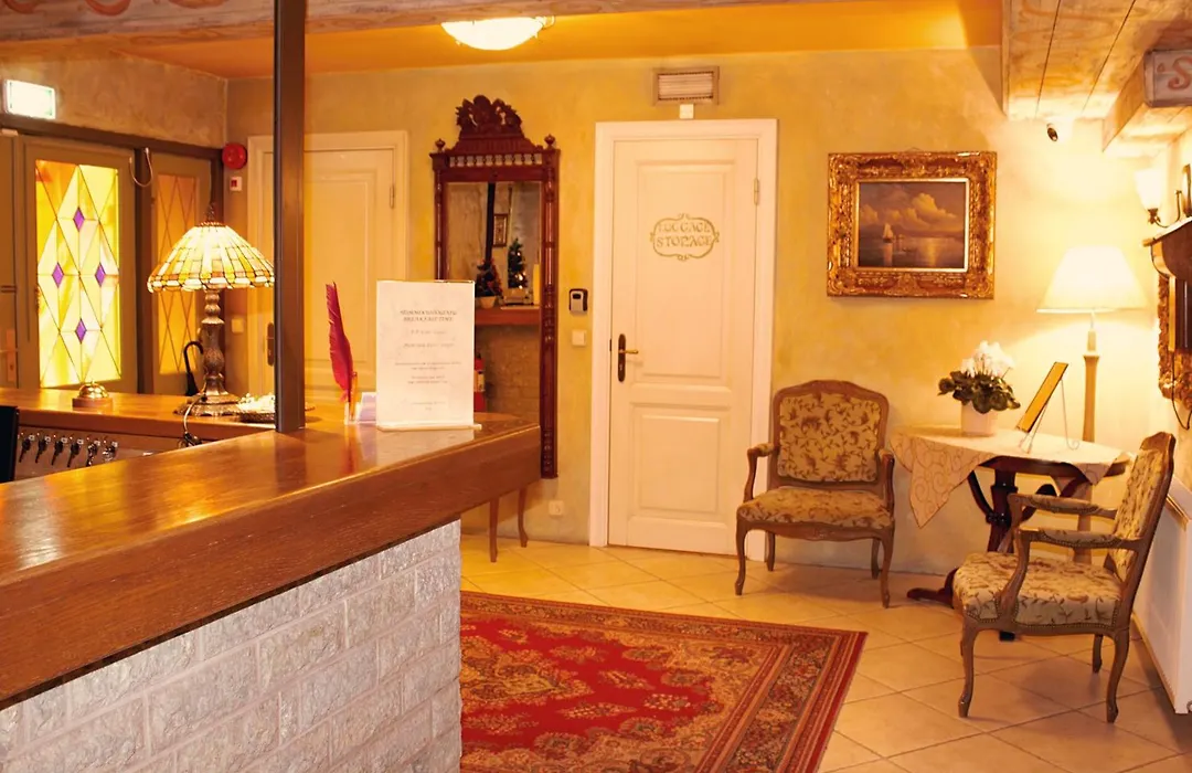 Taanilinna Hotell-1