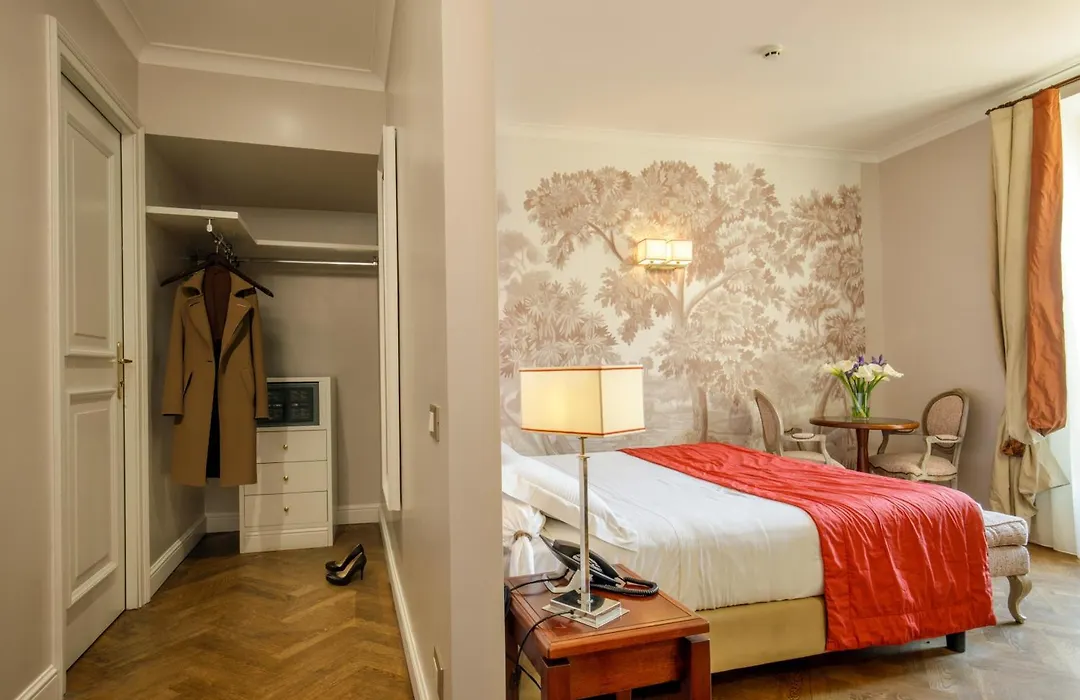 Vivaldi Luxury Rooms-1