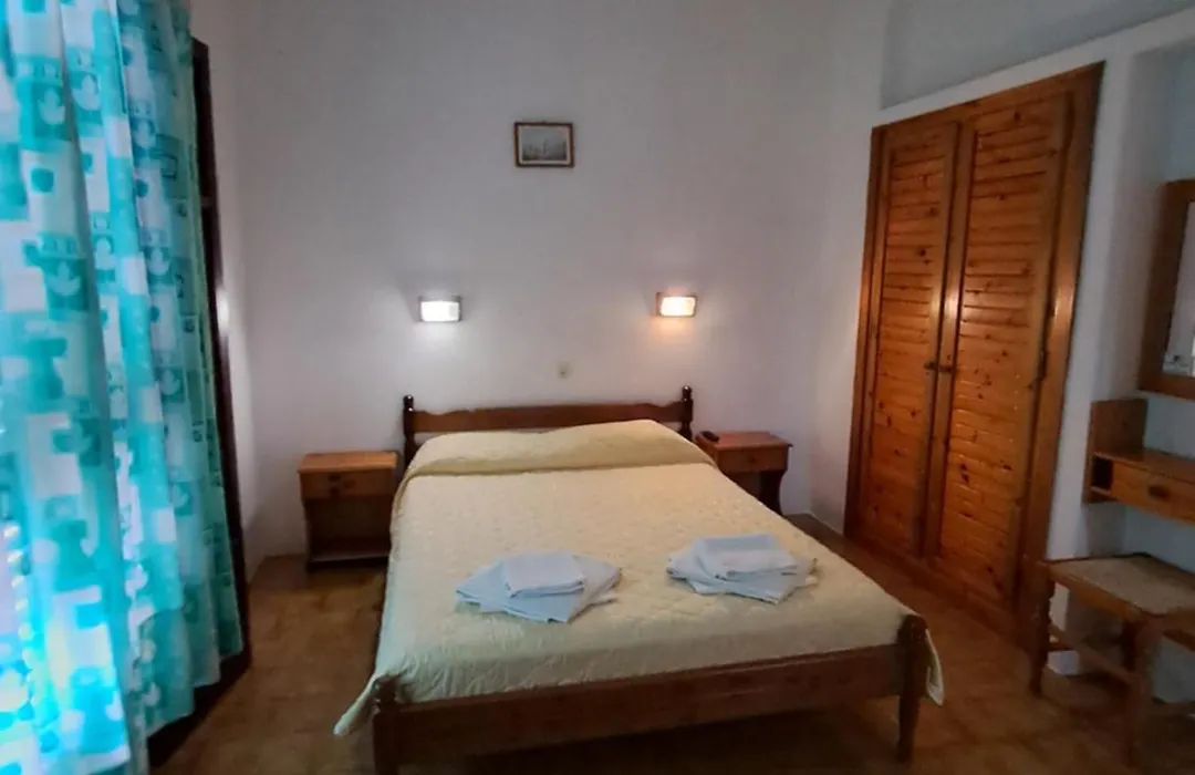Camelia Studios Skiathos Town-1