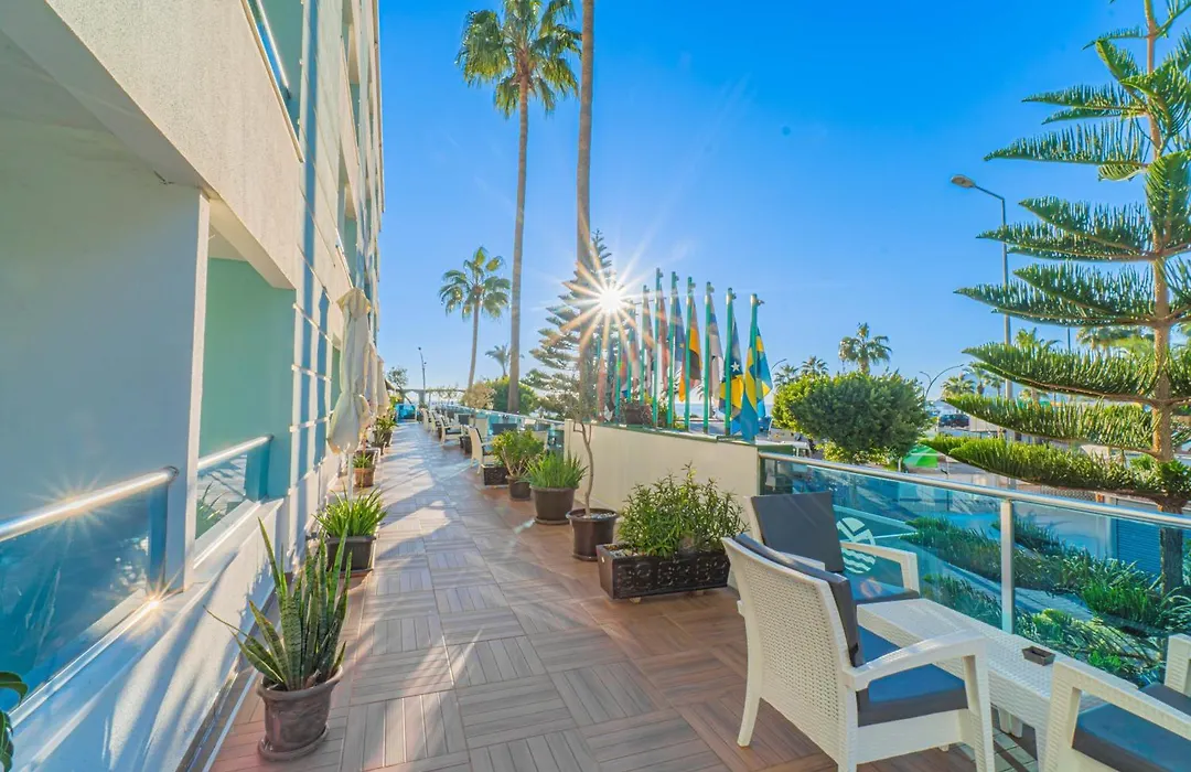 Mesut Hotel-1
