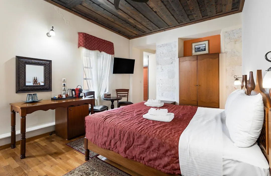 Belmondo Hotel-1