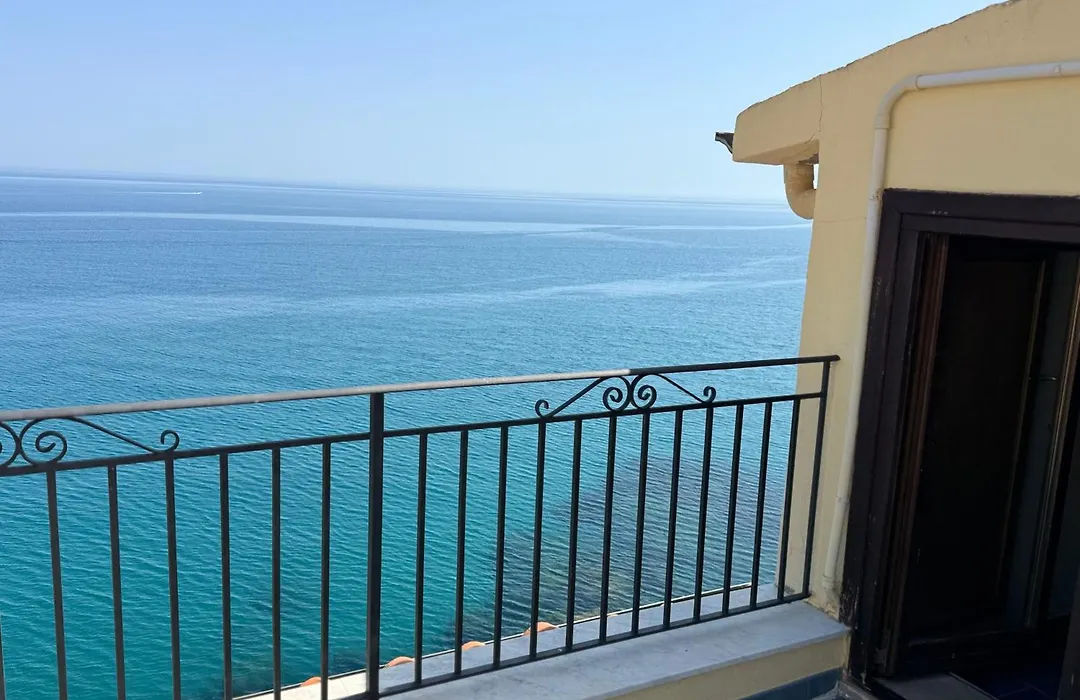 Miramare Residence Cefalu-1