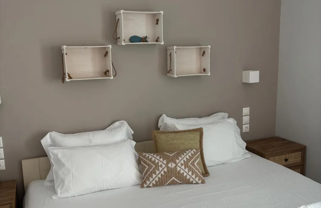 Ninemia Beach Hotel & Suites-1