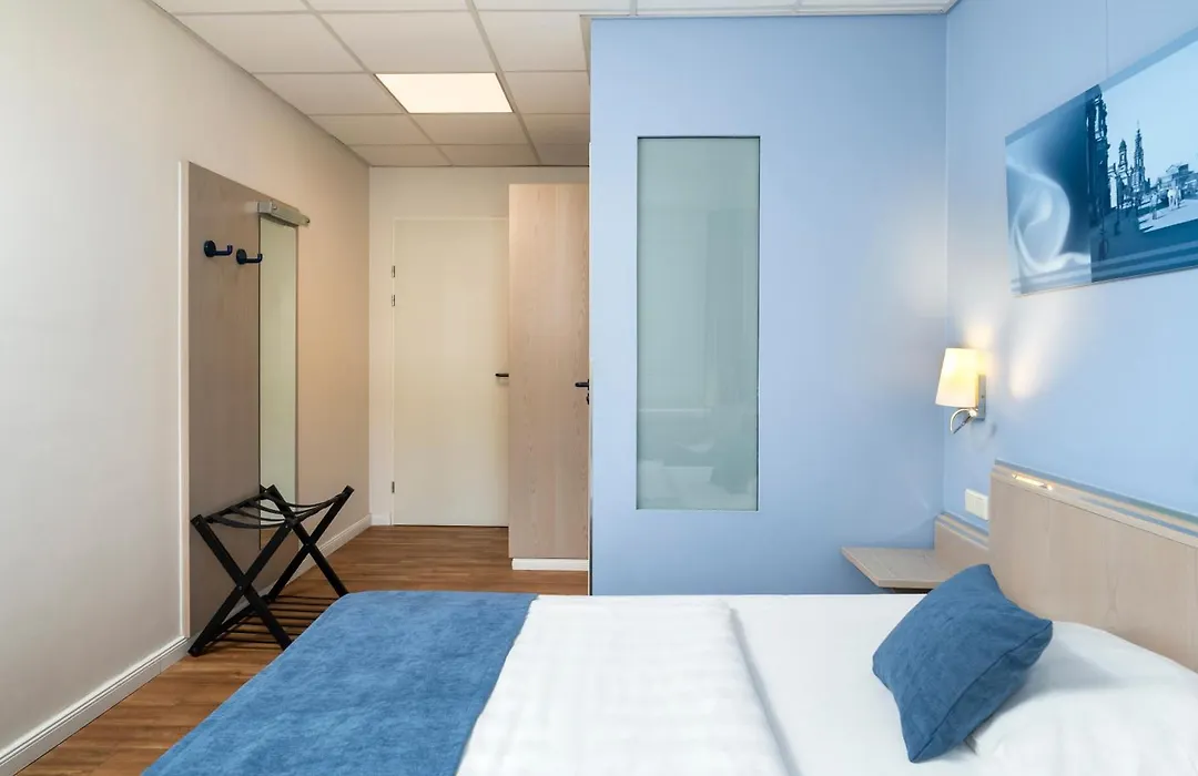 NOVALIS Hotel by AURUM Dresden-1
