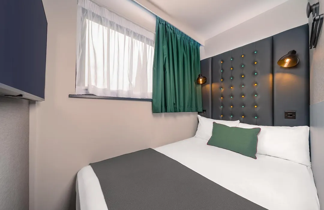 Point A Hotel London Waterloo-1