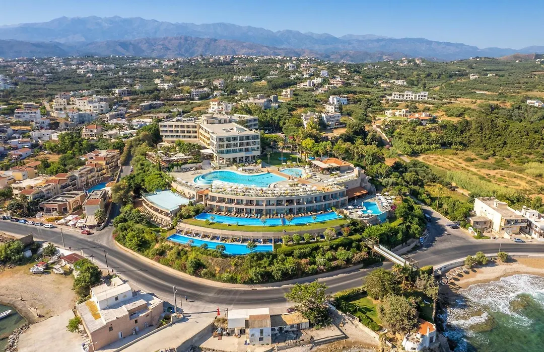 Leptos Panorama Hotel-1