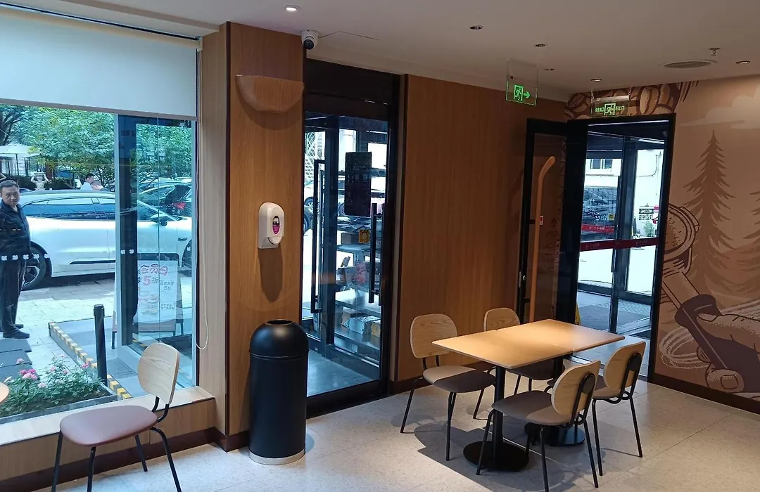 Beijing Saga Hotel-1