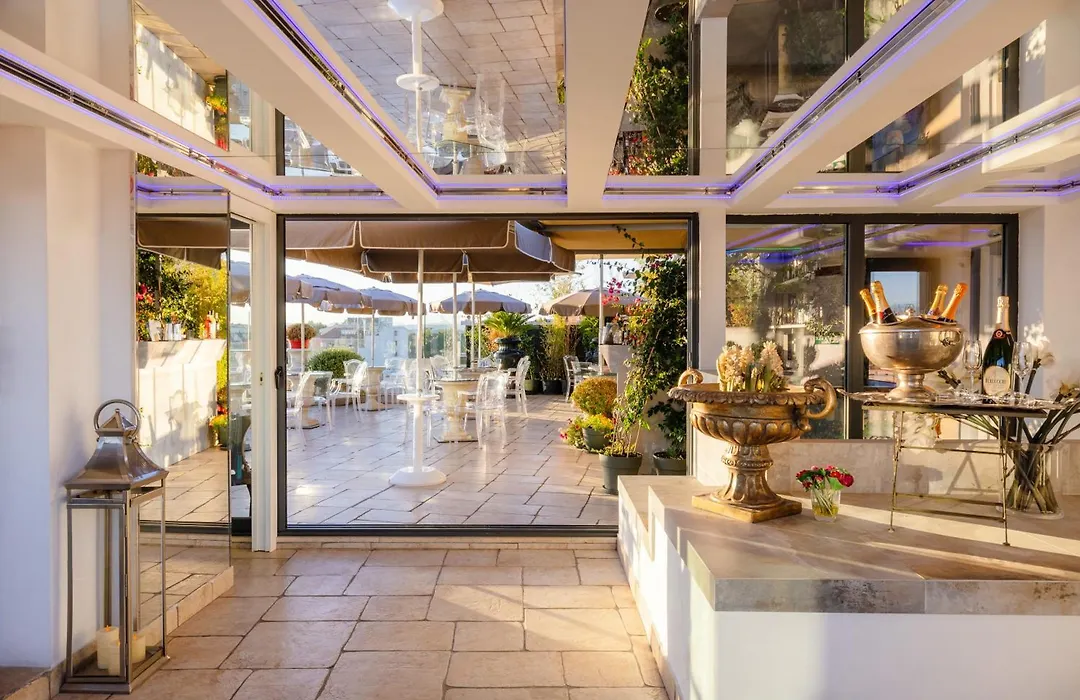 Romanico Palace Luxury Hotel & Spa-1