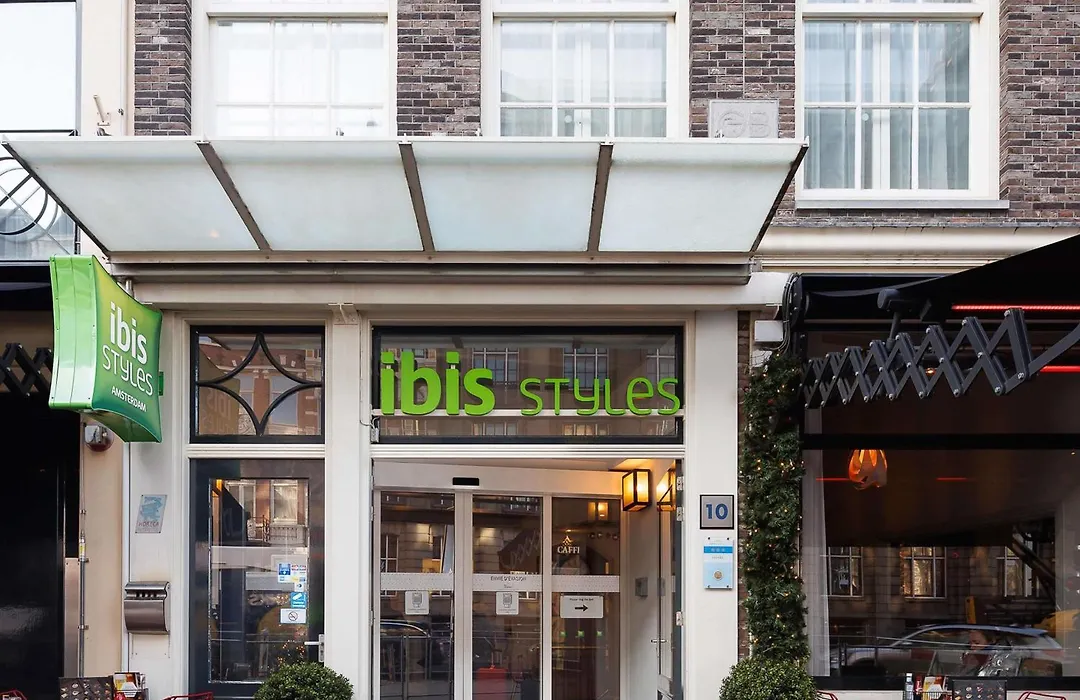 Ibis Styles Amsterdam Central Station-1