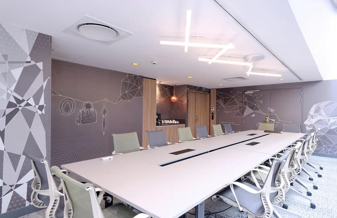 Holiday Inn Reims Centre By Ihg-1