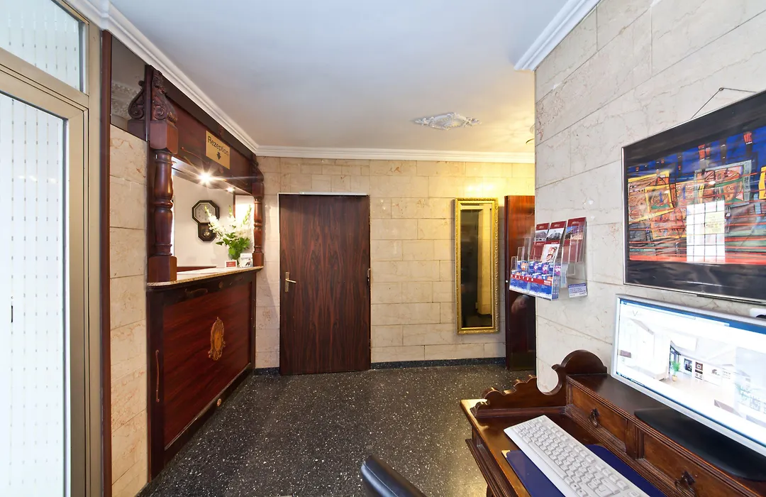Hotel Primus Frankfurt Sachsenhausen-1