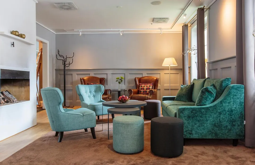 Home Hotel Uman-1