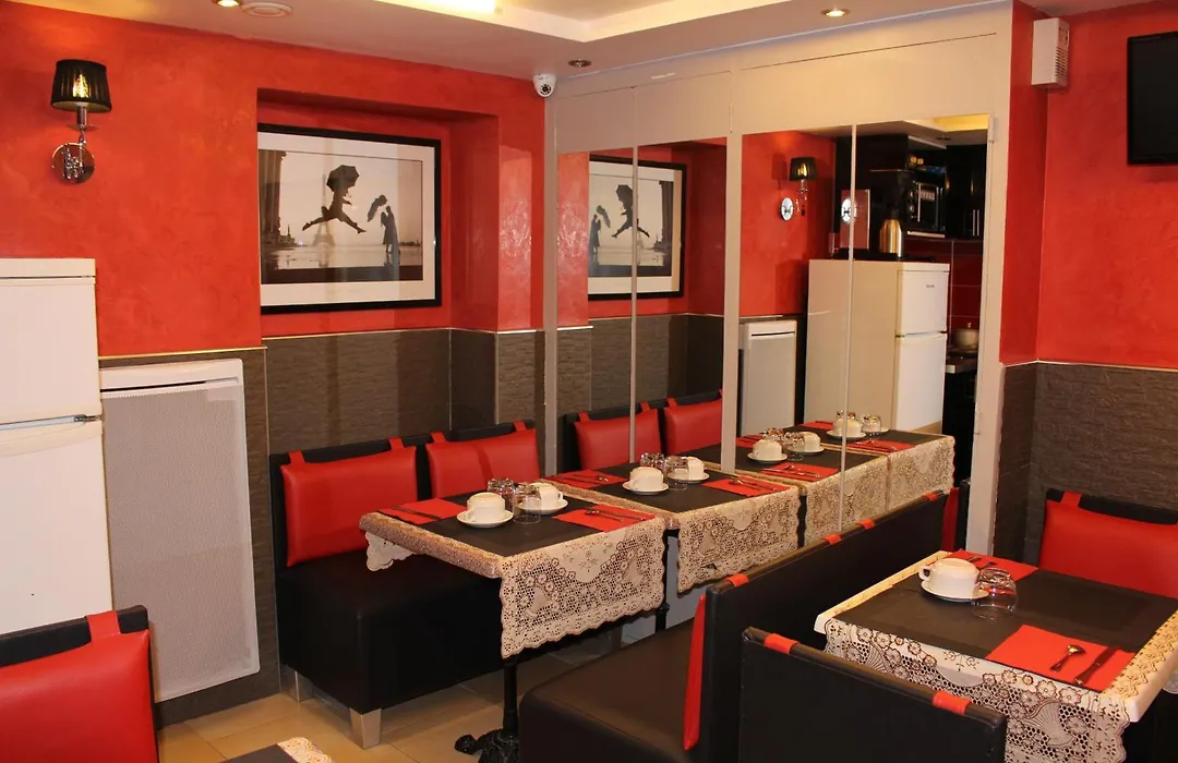 Hotel Des Buttes Chaumont-1