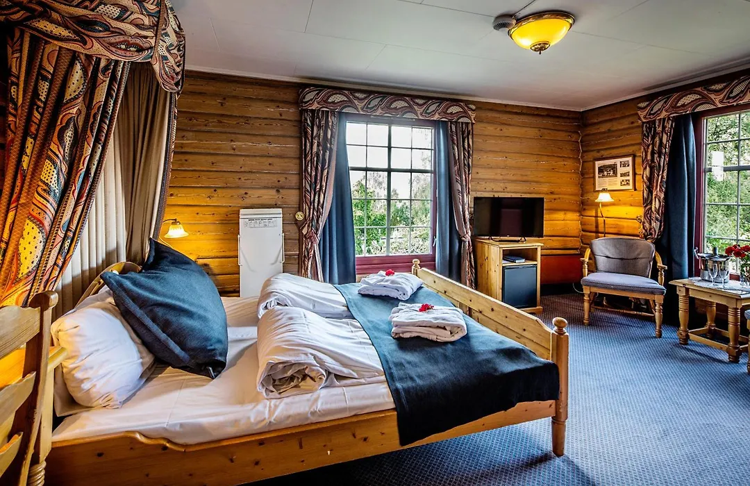 Straand Hotel-1