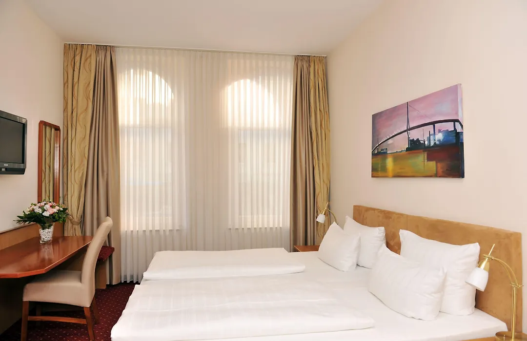 Hotel Fuerst Bismarck-1