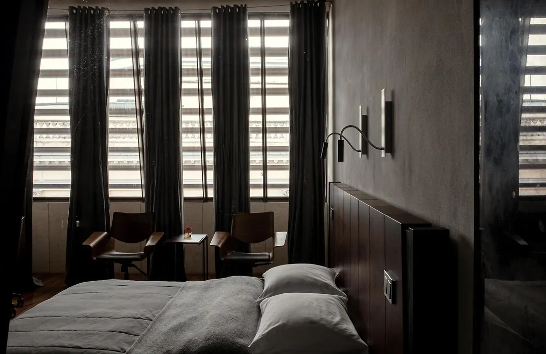 Hotel Monopol-1