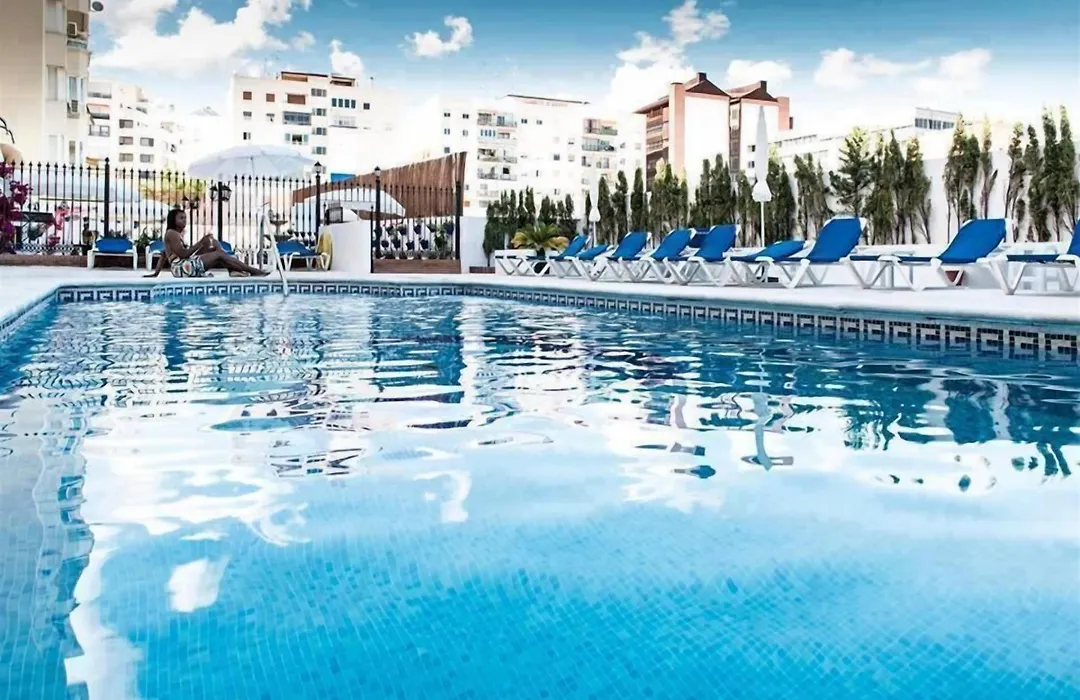 Hotel El Faro Marbella-1