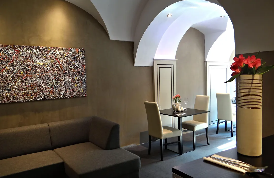 Hotel U Krize-1