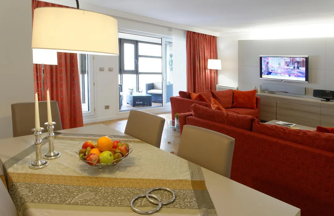Residence Alma Marceau-1