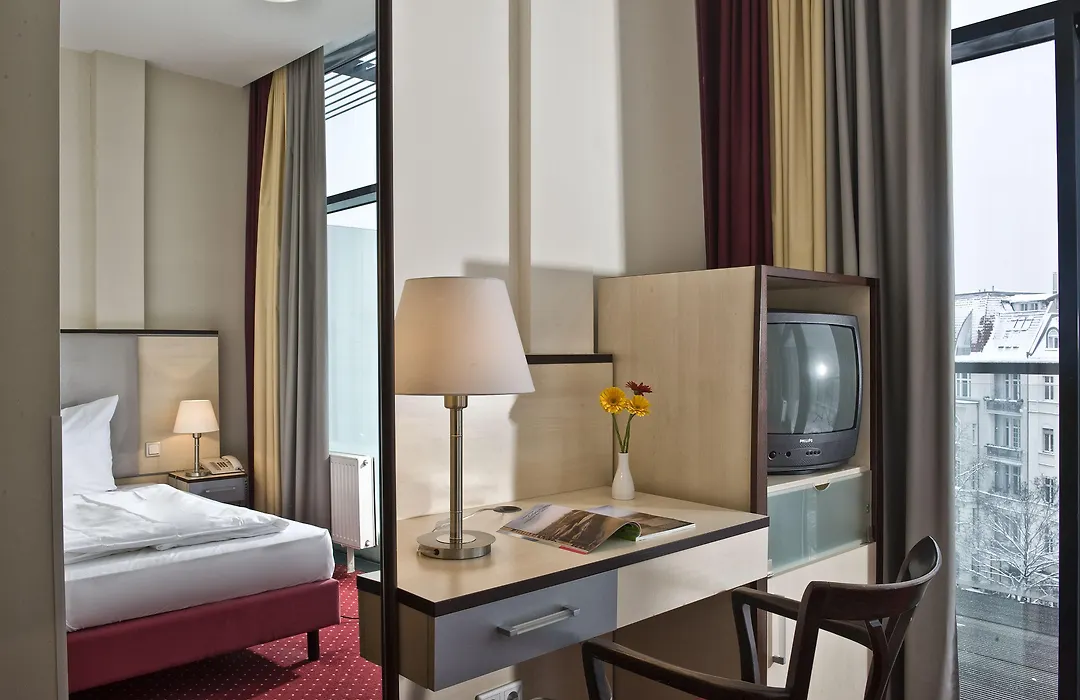 Come Inn Berlin Kurfuerstendamm-1