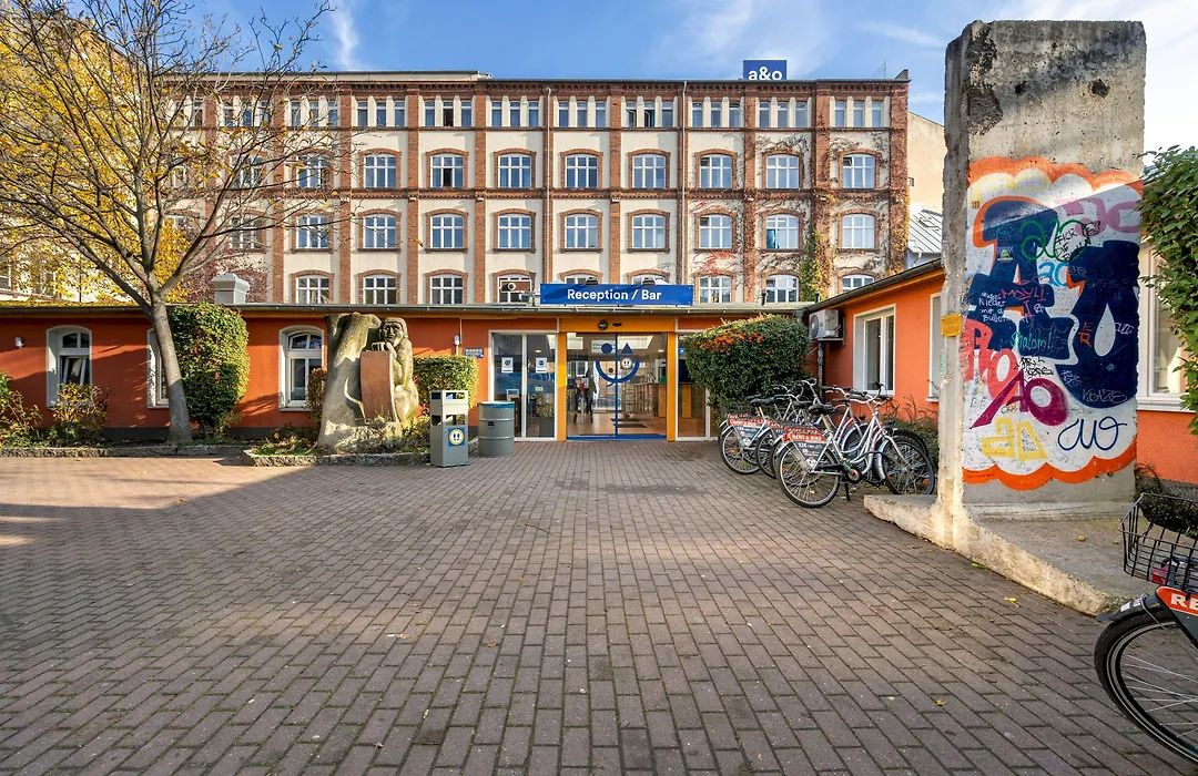 A&O Berlin Friedrichshain-1