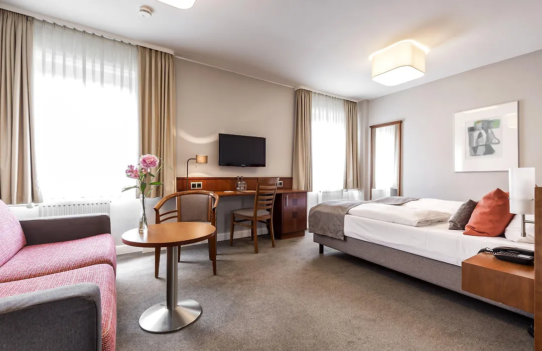 Hotel St. Annen-1
