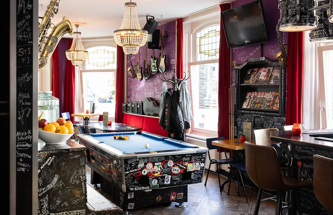 Backstage Hotel Amsterdam-1