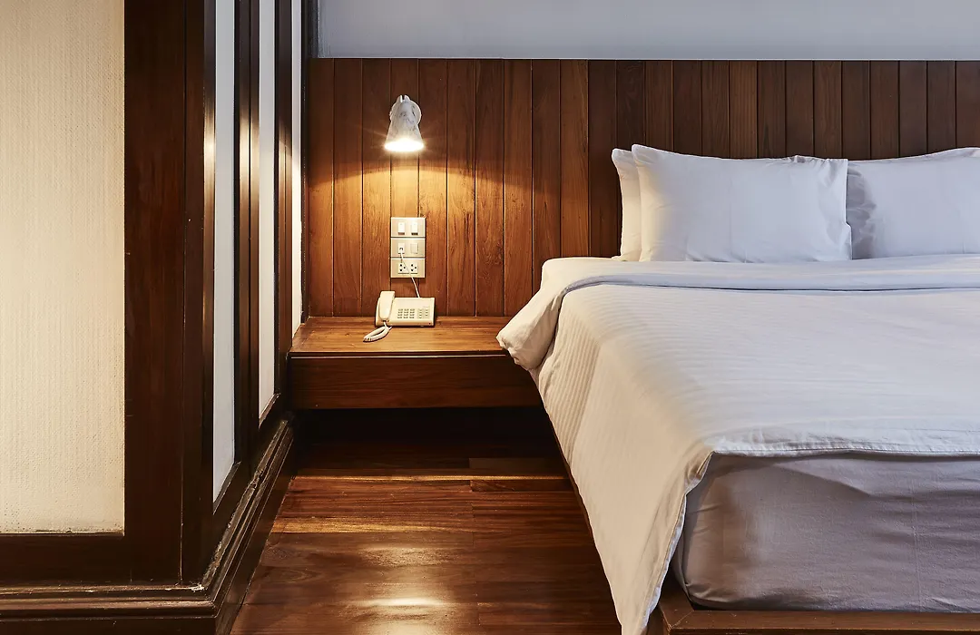 Luxx Hotel-1