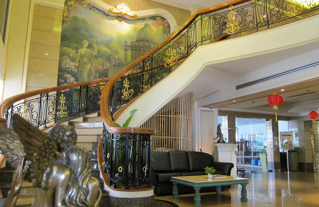 Forum Park Hotel-1