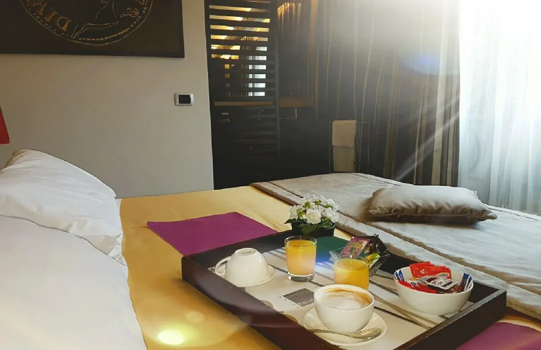 The Opera Hotel-1