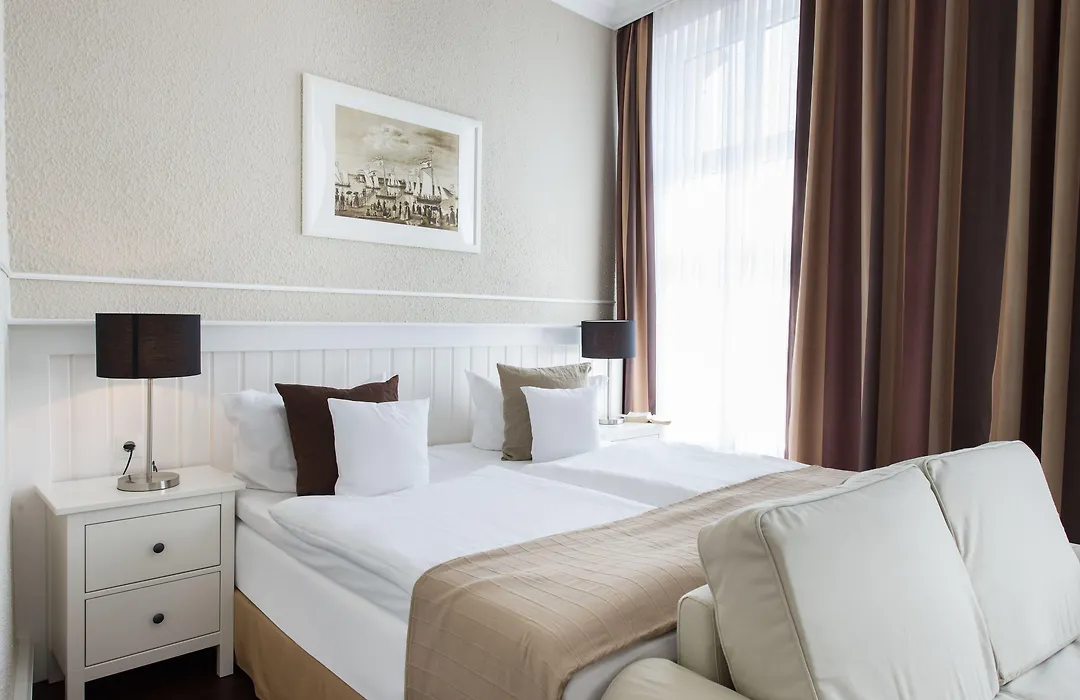Hotel Stralsund-1