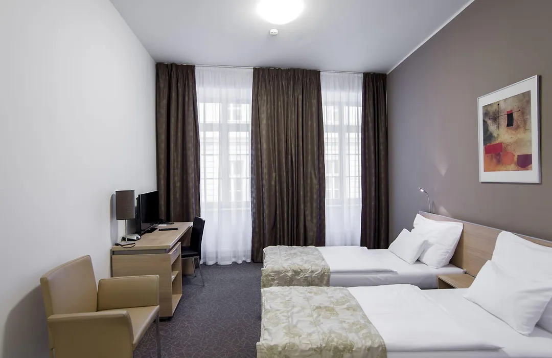 Hotel Pav-1