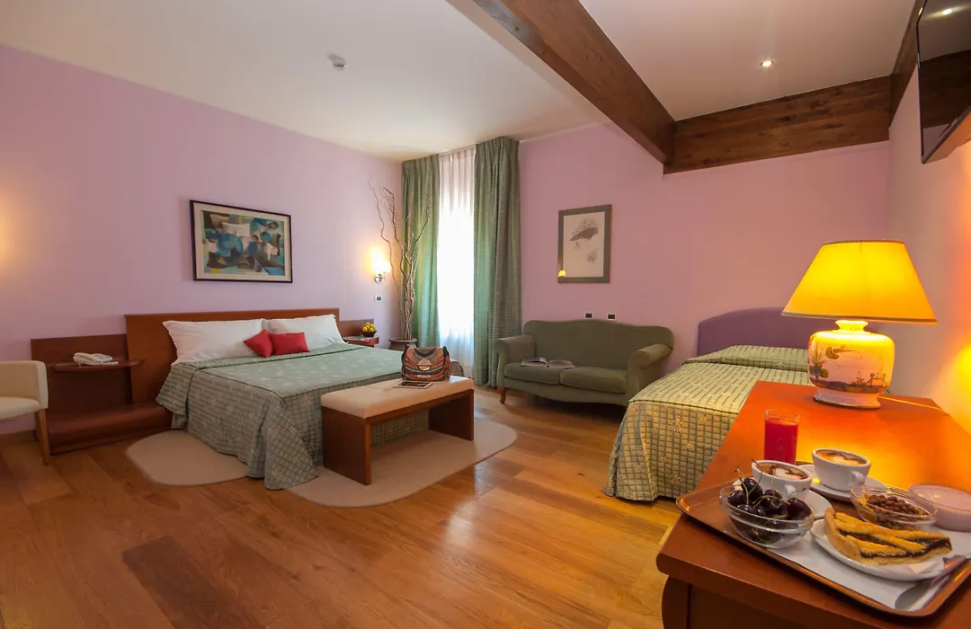 Hotel La Pergola-1