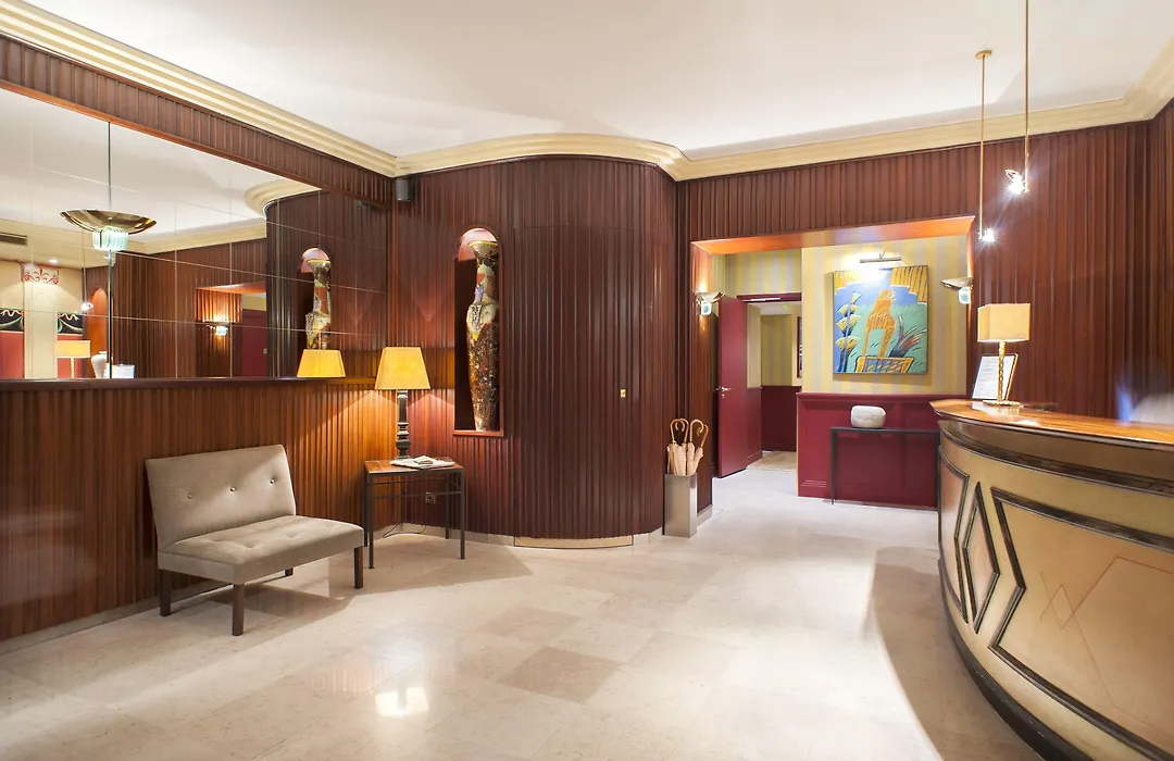 Hotel Des Artistes-1