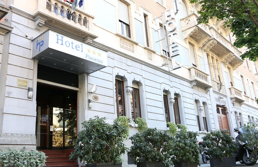 Hotel Piacenza-1