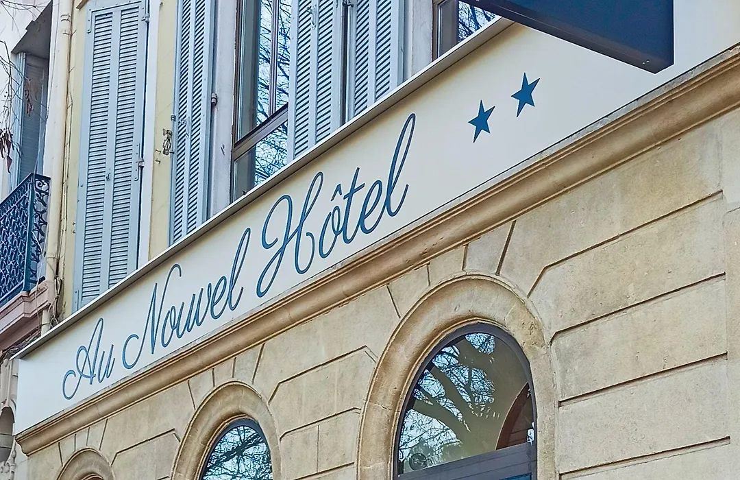 Au Nouvel Hotel-1