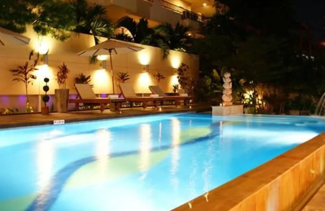 Bella Villa Metro-1