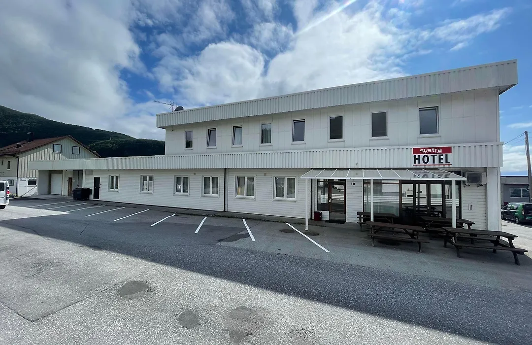 Systra Hotel Søvik-1