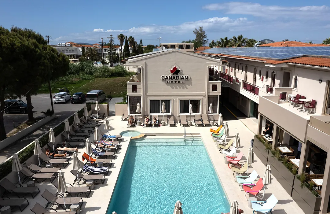 Canadian Hotel-1