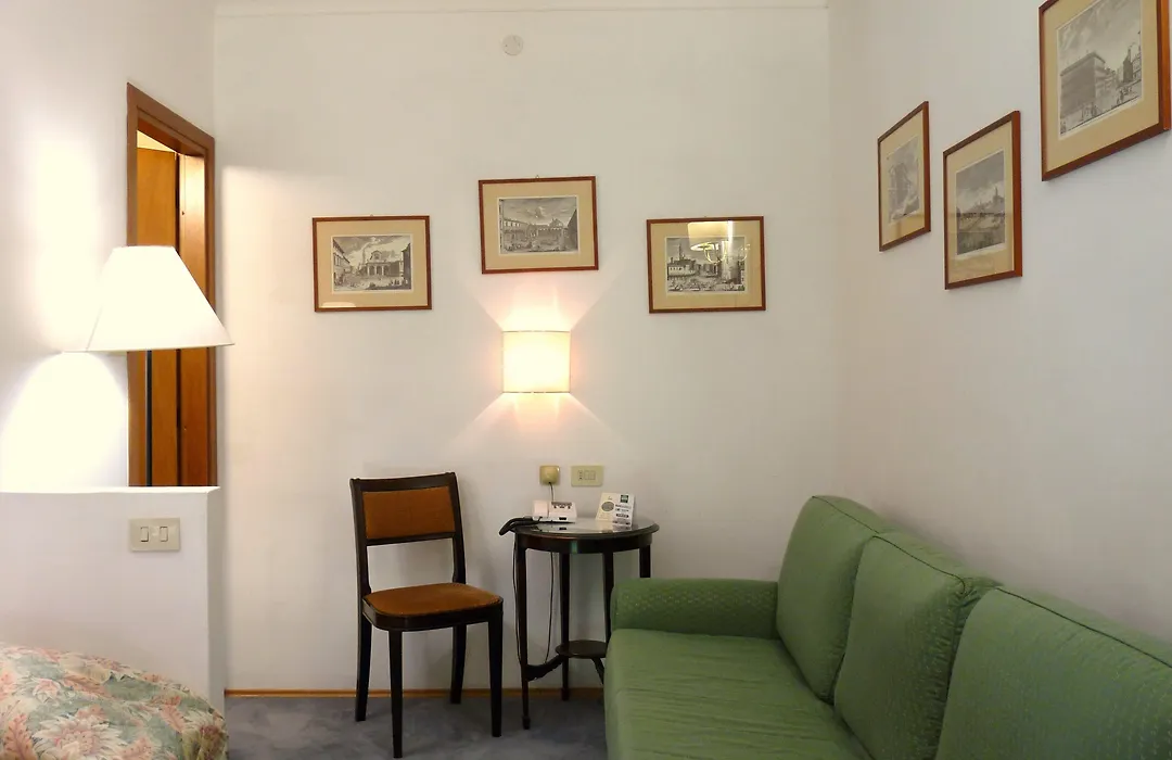 Classic Hotel-1