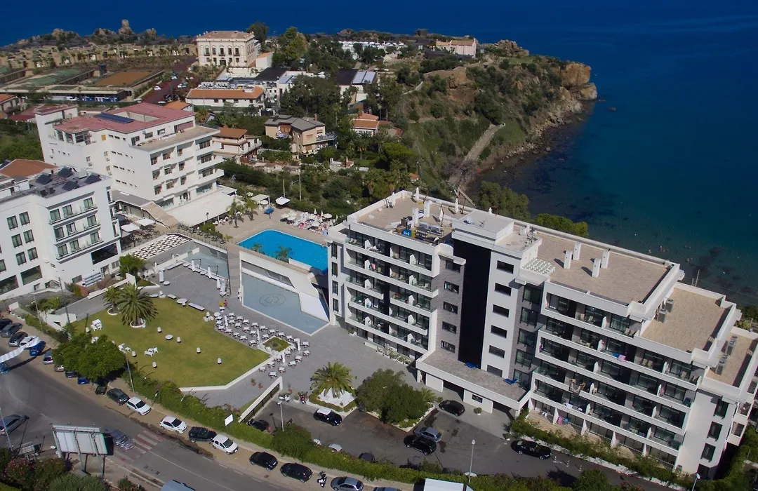 Hotel Santa Lucia Le Sabbie D'Oro-1