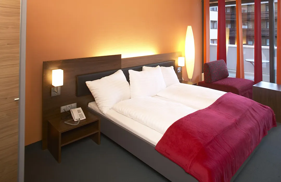 Josl Mountain Lounging Hotel - Adults Only!-1